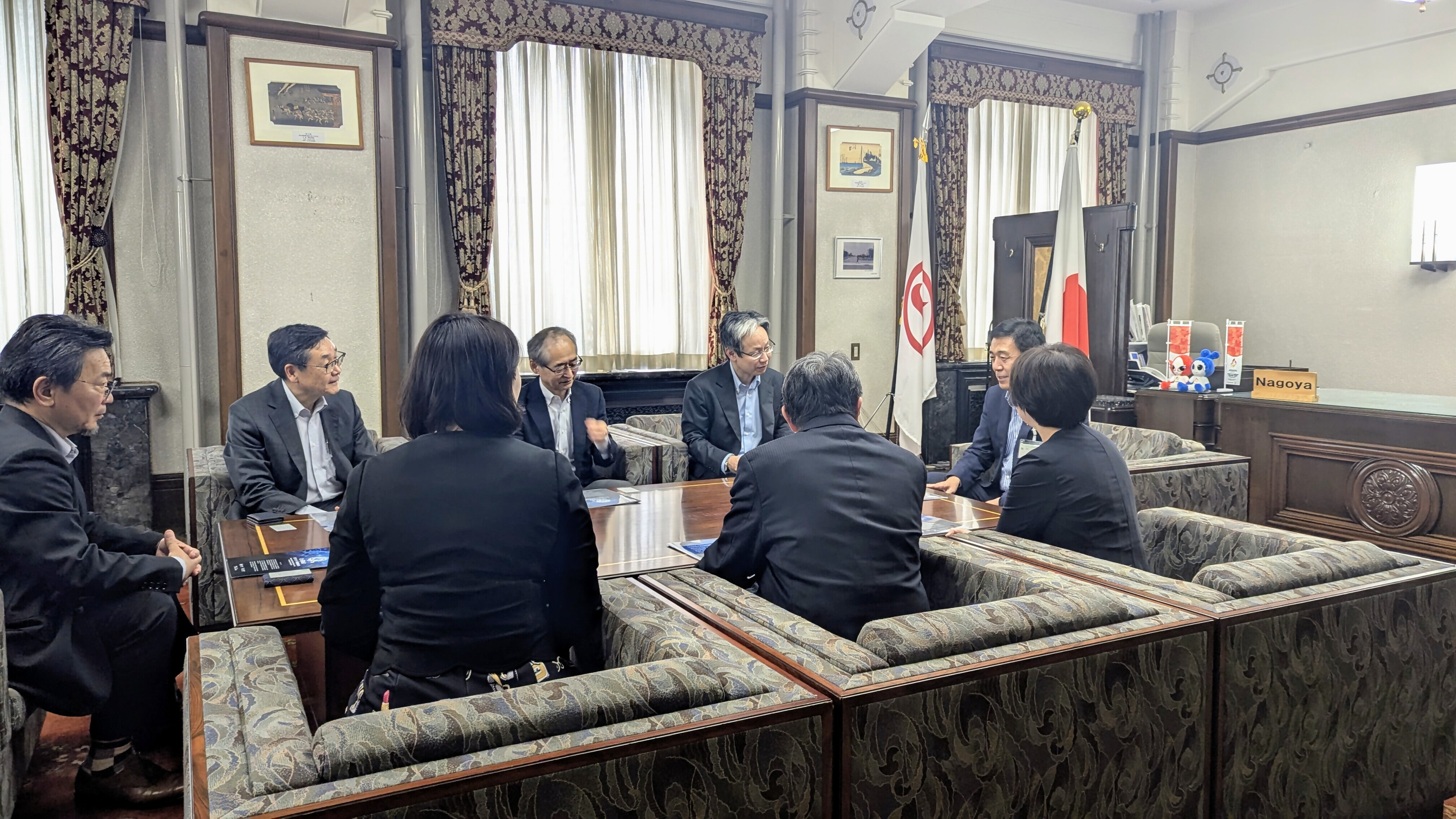 広沢一郎名古屋市長を表敬訪問しました。
